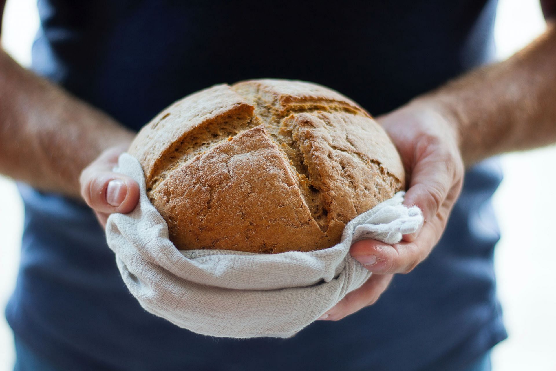 Bread (Image via Unsplash)